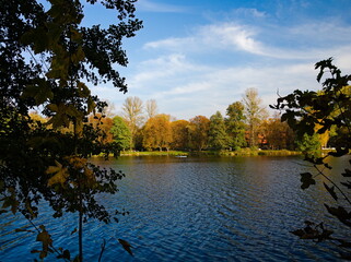 Autumn in the park. Stawy Sefańskiego Łódź Poland