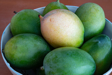 A Bowl of Mangoes
