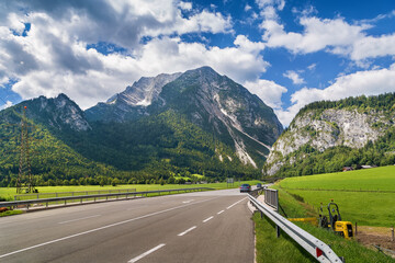 Highway Salzkammergut in Sryria, Austria
