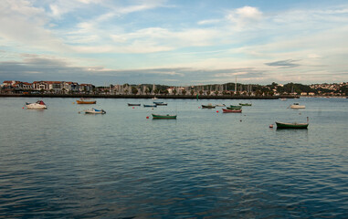 Fototapeta na wymiar boats moored in the bay