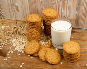 Thin Oatmeal Cookies, Healthy Cereal Crackers with Chocolate