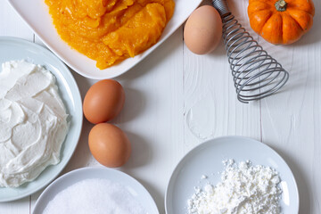 Autumn Pumpkin Pie. Step by step recipe for cooking homemade pumpkin pie. Step one