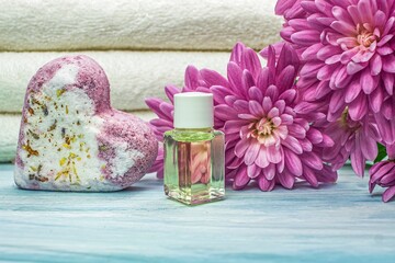 Spa composition of essential oil and salt for bath