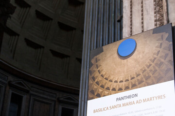 Plaza de la Rotonda, Piazza della Rotonda, Panteon o Pantheon en la ciudad de Roma, pais de Roma