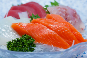 刺身盛り合わせ