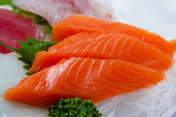 刺身盛り合わせ