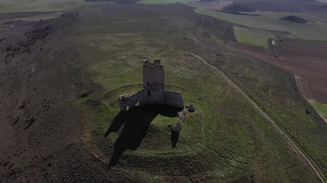 Castillo Torresavi&ntilde;&aacute;n s. XII (Guadalajara, ESPA&Ntilde;A).