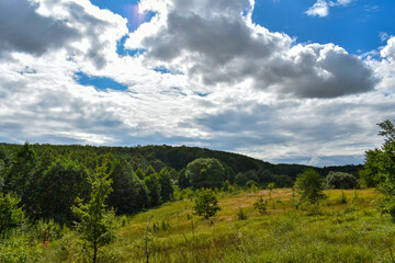 Naklejka premium Ukrainian landscape with beautiful clouds