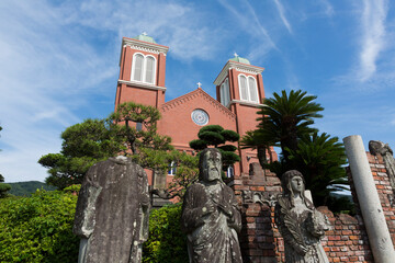 浦上天主堂と首無しマリア像