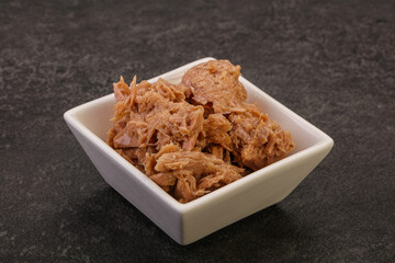 Canned tuna fillet for salad