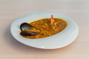 Arroz caldoso de marisco