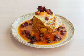 Huevos con chistorra