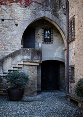 Fototapeta na wymiar Foto scattata nel borgo di Tagliolo Monferrato all'interno del suo famoso castello.