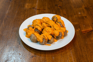 Papas arrugadas con mojo canario