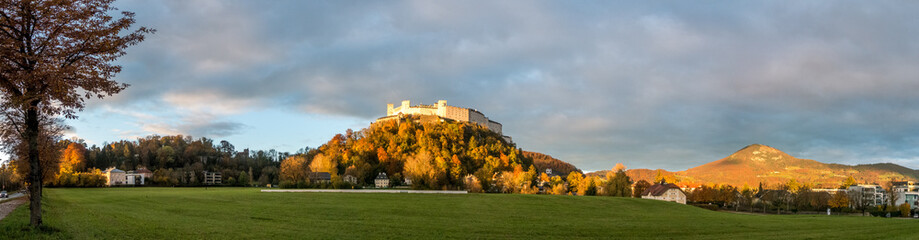 Fototapeta na wymiar Salzburg fortress