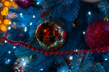 Fototapeta na wymiar new year, christmas toys, christmas decorations, christmas tree, christmas tree decorations