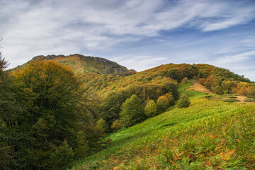 Beautiful autumn mountain view and landscapes from the path from Ribaritsa to Eho hut chalet and peaks Yumruka and Kavladan, Central Balkan, Teteven, Bulgaria