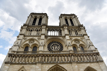 Fototapeta na wymiar Notre Dame Paris, France