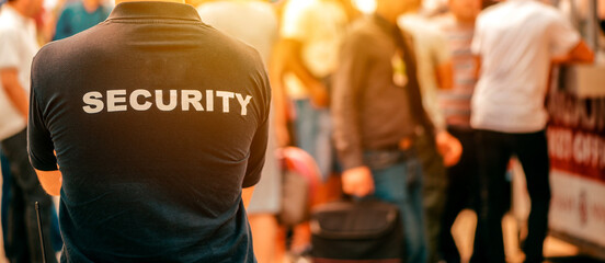 Fototapeta Security guard at live festivale event obraz