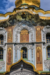 Obraz premium External view of Gate Church of the Trinity (Troitska Nadvratna Tserkov, 1108) - historic church of the ancient cave monastery of Kiev Pechersk Lavra (Kievo-Pecherska lavra) in Kiev. Kyiv, Ukraine.