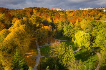 Obraz premium Beautiful autumn in the park of Gdansk Orunia. Poland