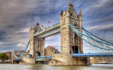 Fototapeta na wymiar The Tower Bridge in London England