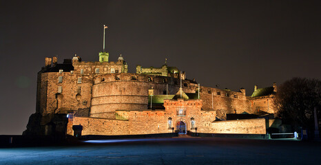 Edinburgh Castle at night in Scotland © TJPhotography.de