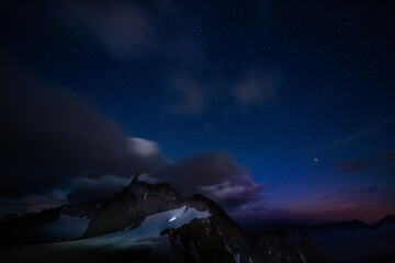 Fototapeta na wymiar Stars above the alps