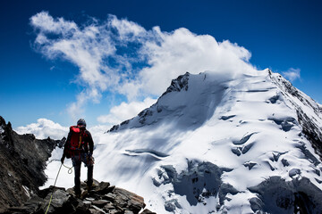 Mountaineer in the swiss alps