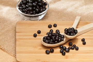 Wild barberry - Vaccinium meridionale; Also known as mortiño, camueza or vichacha.