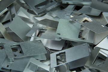 Aluminium parts from old disks to be recycled