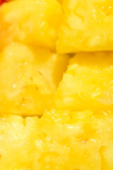 カットされたパイナップル