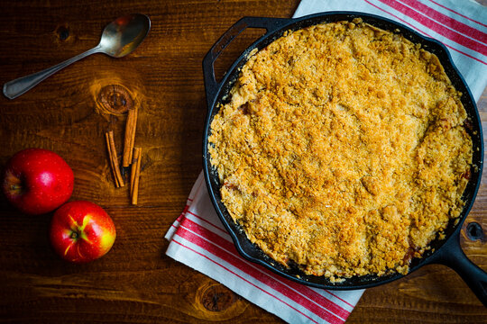 Apple Crisp In A Cast Iron Skillet