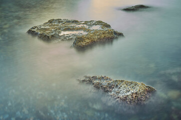 Piedras en el mar