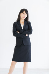 若い女性　怒る　ビジネス