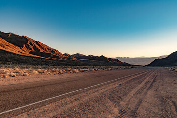 Fototapeta na wymiar USA, CA, Death Valley National Park, October the 31 2020, scenic view. Dante Peak.
