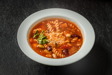 スープパスタ　Italian twisted pasta vegetable soup