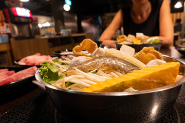 small Taiwanese hot pot
