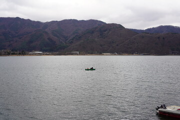 Fototapeta na wymiar 冬の河口湖の風景