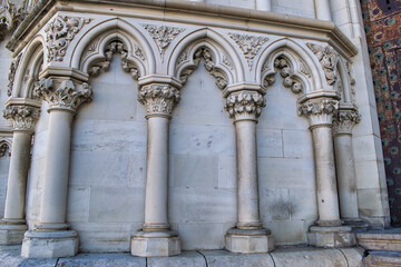 Gothic style decorative columns on the exterior facade of Cuenca cathedral