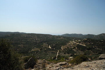 Fototapeta na wymiar Cultures près du village d'Orino à Iérapétra en Crète