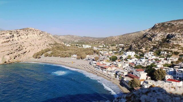 M&aacute;tala Matala Hippie Dorf auf der mittelmeerinsel Kreta Griechenland Zeus