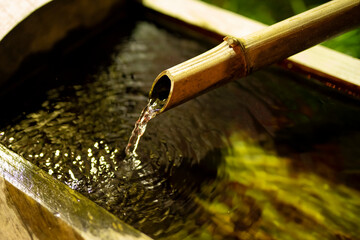 日本のししおどし