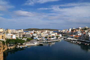 Fototapeta na wymiar Hafen von Agios Nikolaos