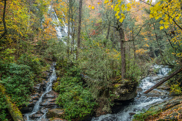 Fototapeta na wymiar Dukes Creek falls in Georgia