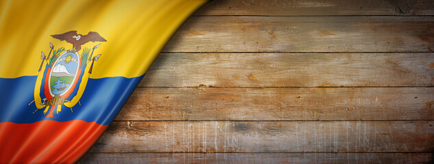 Ecuadorian flag on vintage wood wall banner - obrazy, fototapety, plakaty