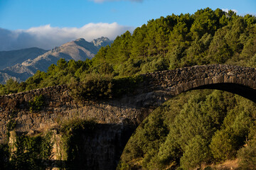 Puente Romano de Alardos, Madrigal de la Vera (Cáceres)