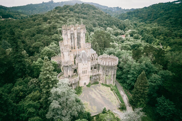Castillo de Butron a vista de Drone.