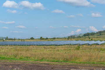 Fototapeta na wymiar Solar panels in the field