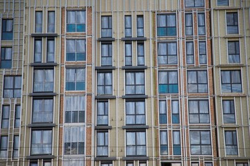 Fototapeta na wymiar urban tall windows 